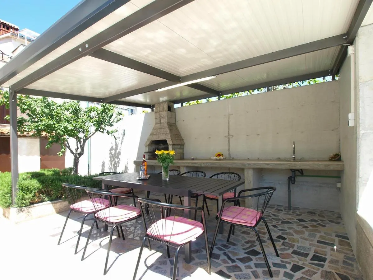 House Pula 2080 Villa 0*,  Croatia