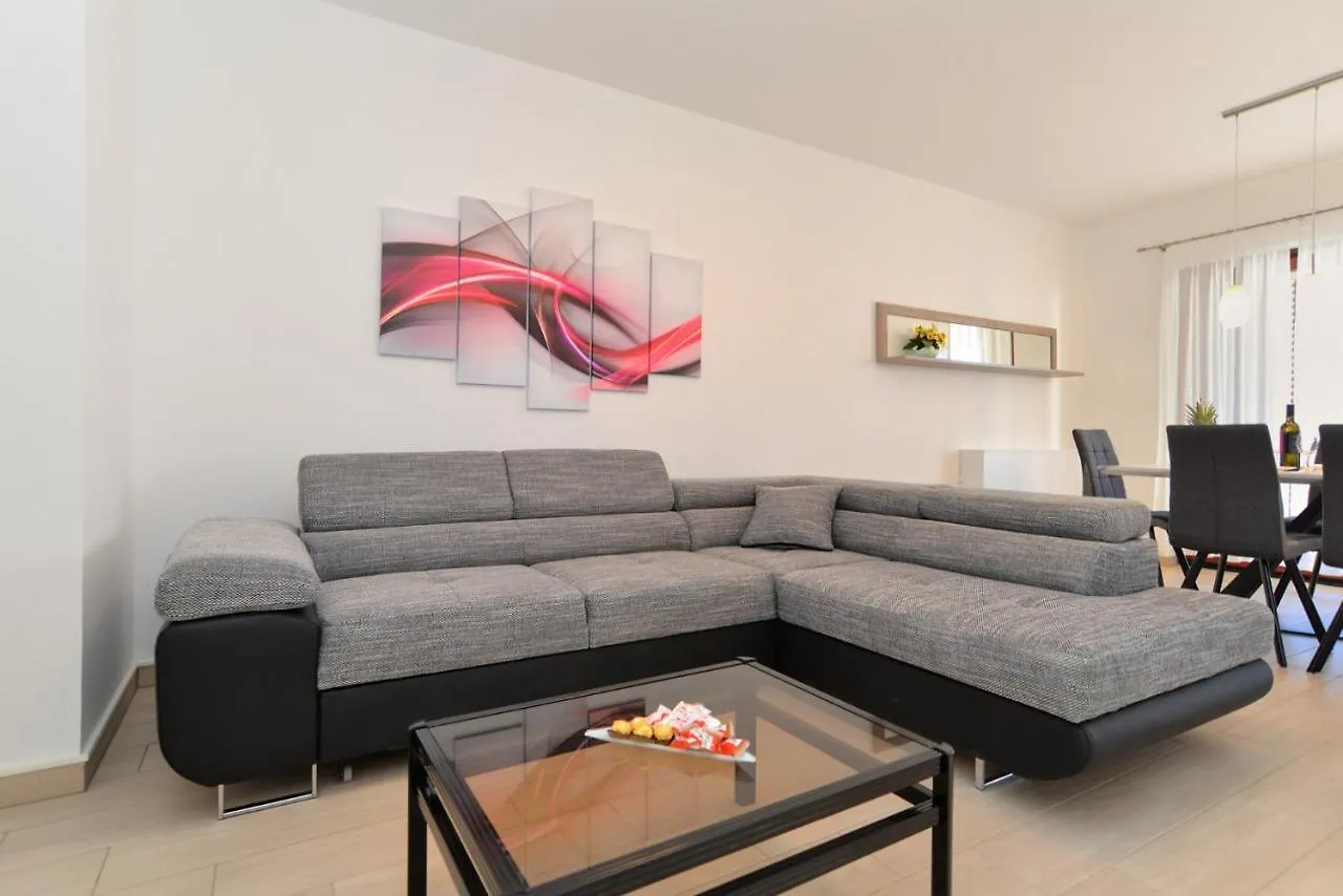 Prázdninový dům Vila House Pula 2080