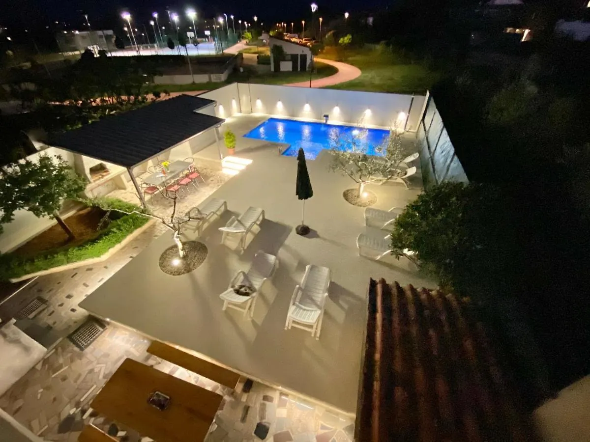 Vila House Pula 2080 Prázdninový dům