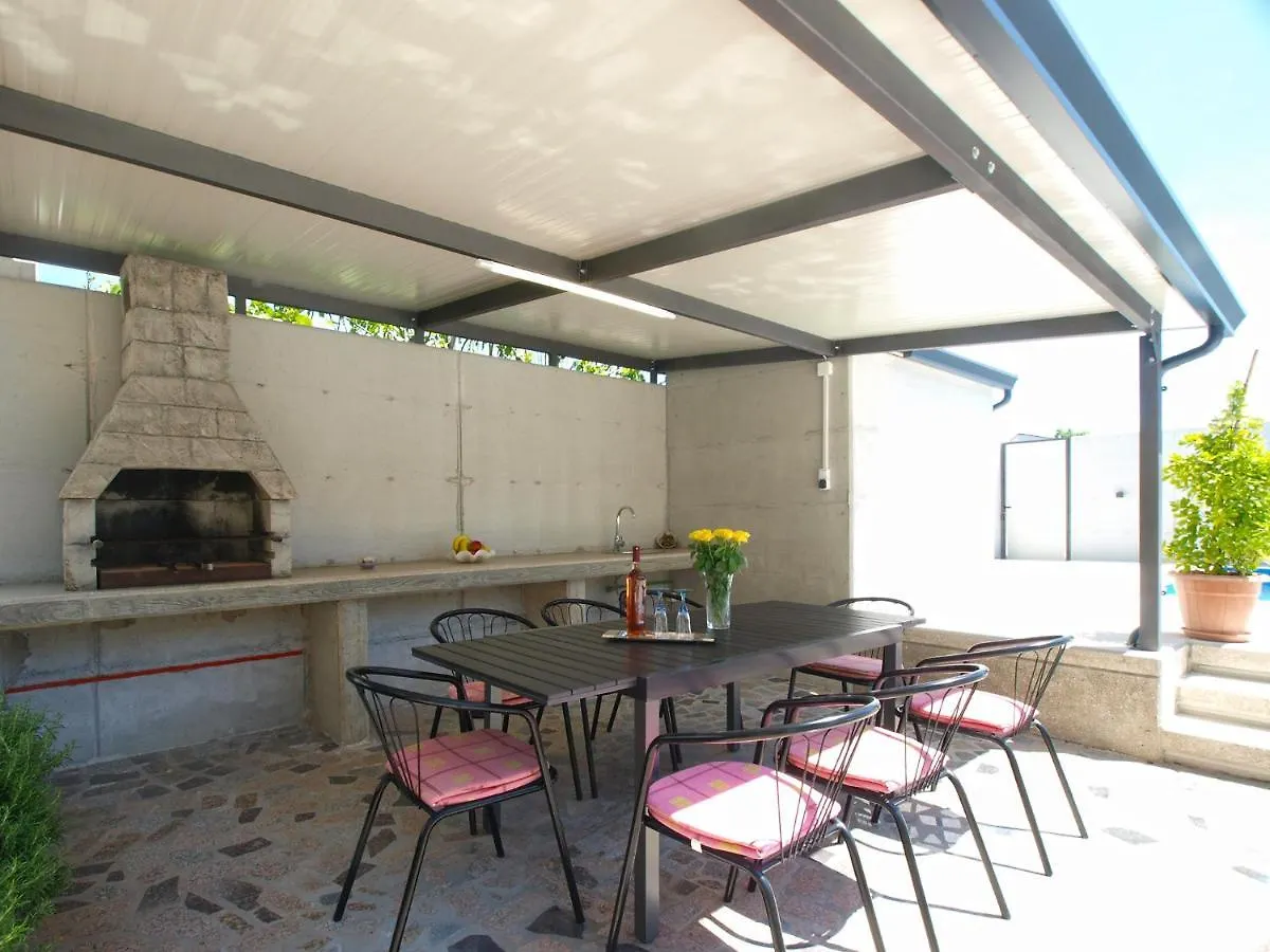 House Pula 2080 Villa Holiday home