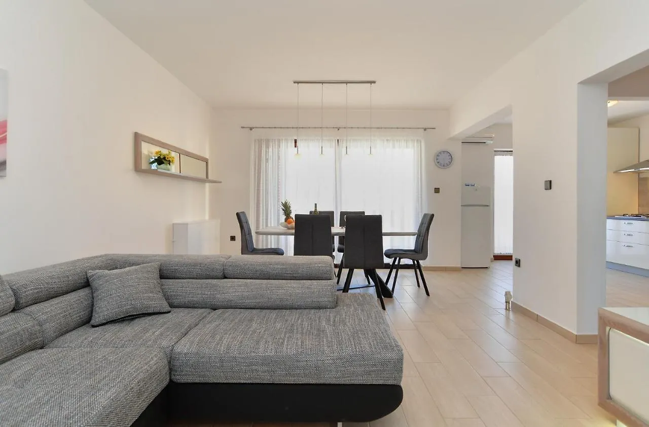 Holiday home House Pula 2080 Villa Croatia