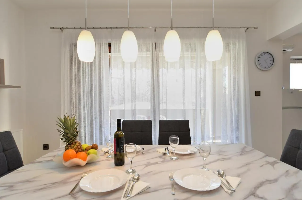 Holiday home House Pula 2080 Villa