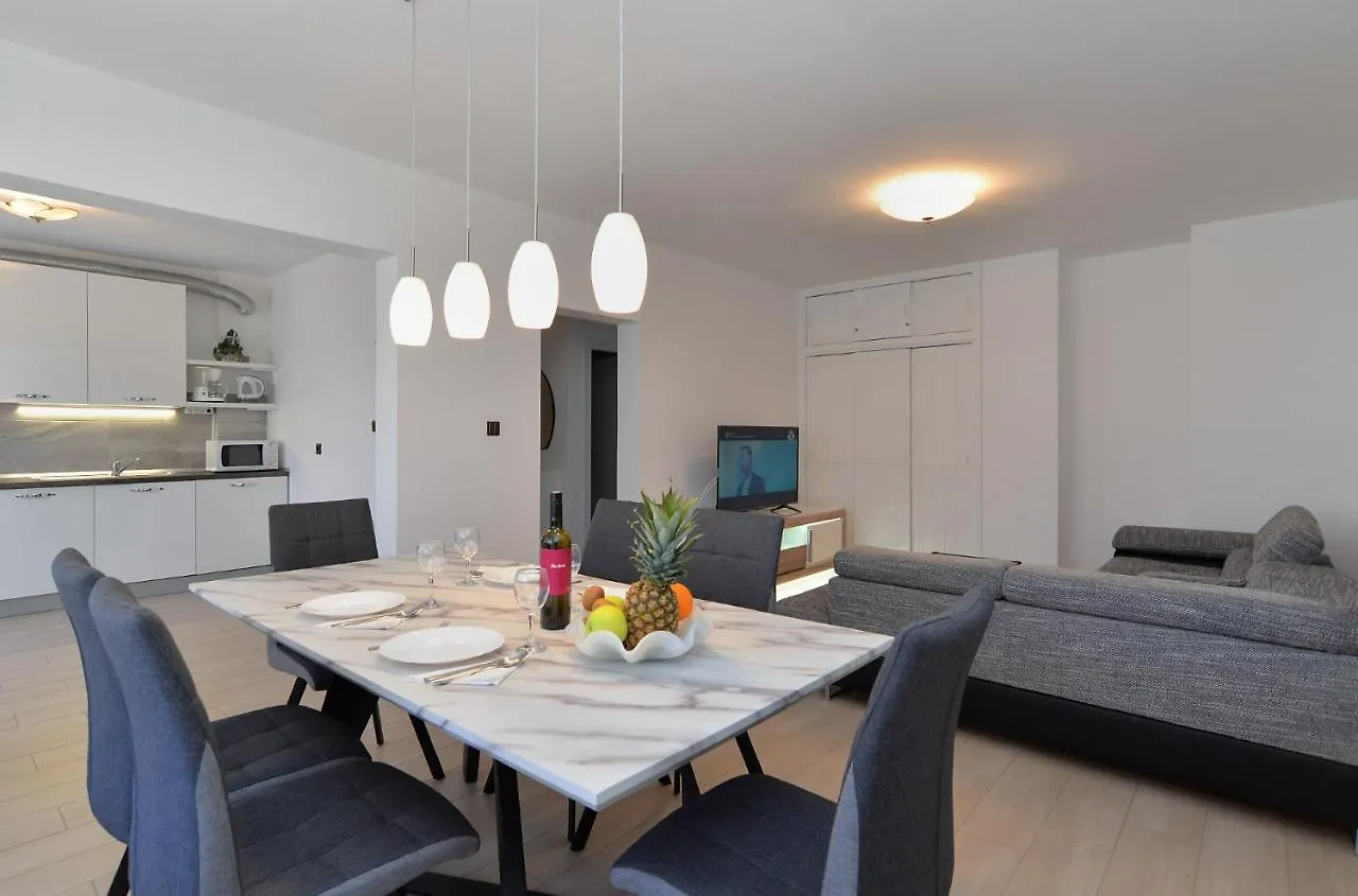 Vila House Pula 2080 Chorvatsko